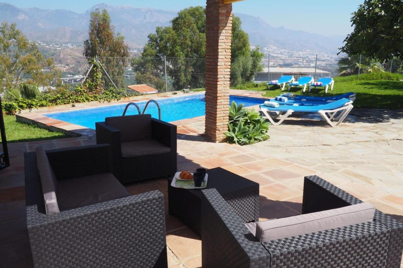 Nerja Paradise Rentals - Villa Los Girasoles Esterno foto